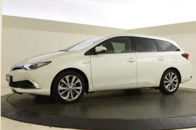 Toyota Auris (2018) thumbnail 5