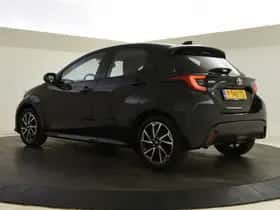 Toyota Yaris (2022) thumbnail 6