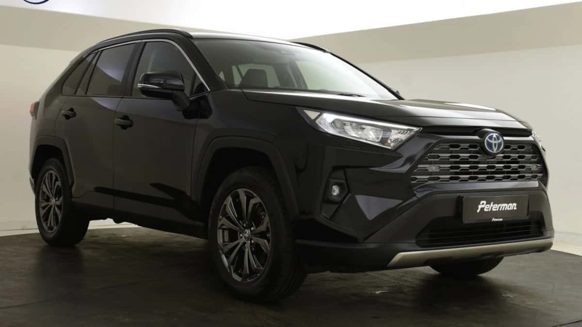 Toyota RAV4 (2022) — foto 1