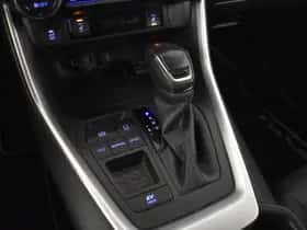 Toyota RAV4 (2022) thumbnail 24