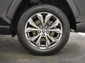 Toyota RAV4 (2022) thumbnail 30