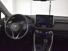 Toyota RAV4 (2022) thumbnail 4