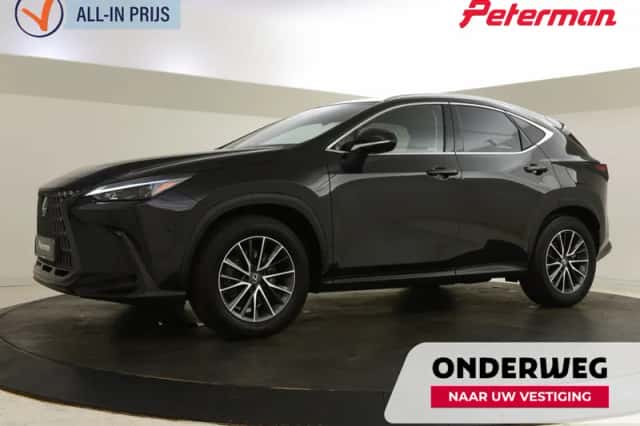 Lexus NX (2025) thumbnail 1