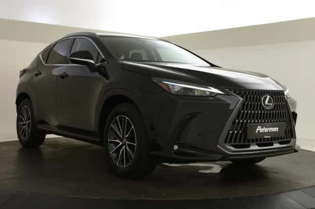 Lexus NX (2025) thumbnail 5