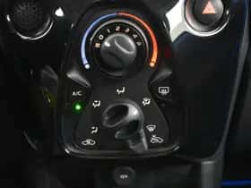 Toyota Aygo (2017) thumbnail 22