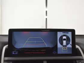 Lexus NX (2018) thumbnail 36