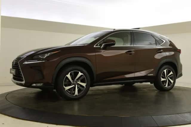 Lexus NX (2018) thumbnail 5