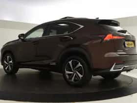 Lexus NX (2018) thumbnail 5