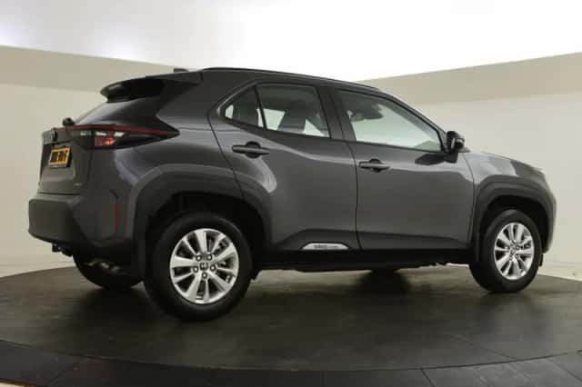 Toyota Yaris Cross (2025) thumbnail 2
