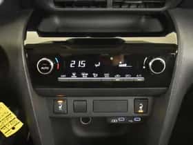 Toyota Yaris Cross (2025) thumbnail 13