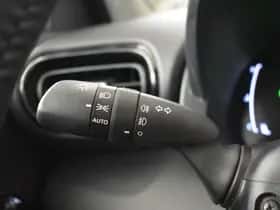 Toyota Yaris Cross (2025) thumbnail 24
