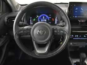 Toyota Yaris Cross (2025) thumbnail 9