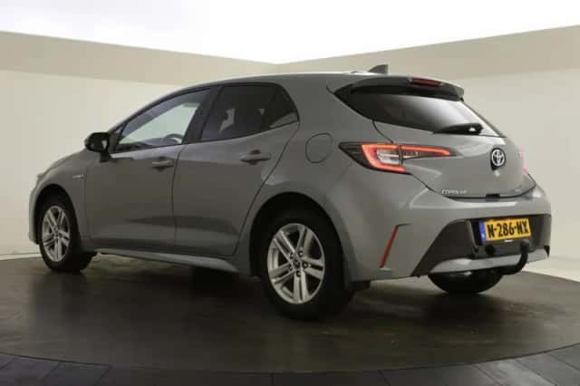 Toyota Corolla (2019) thumbnail 6