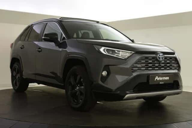 Toyota RAV4 (2022) thumbnail 5