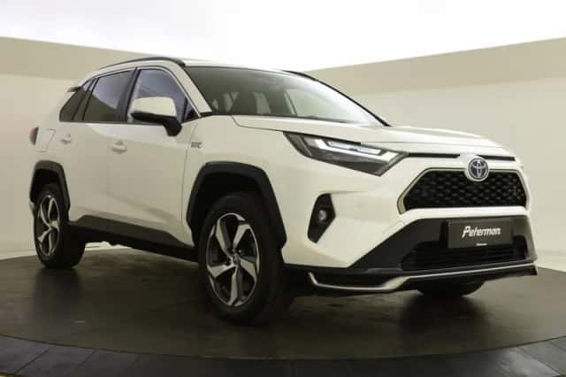 Toyota RAV4 (2022) thumbnail 6