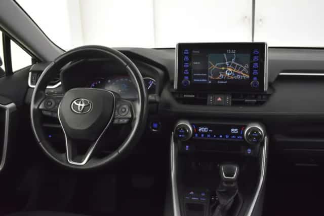 Toyota RAV4 (2020) thumbnail 4