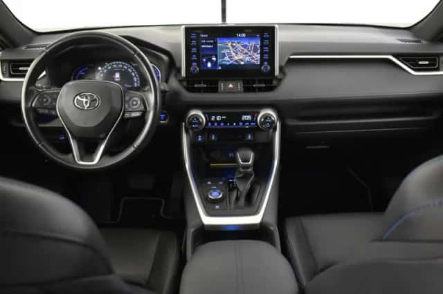Toyota RAV4 (2019) thumbnail 3