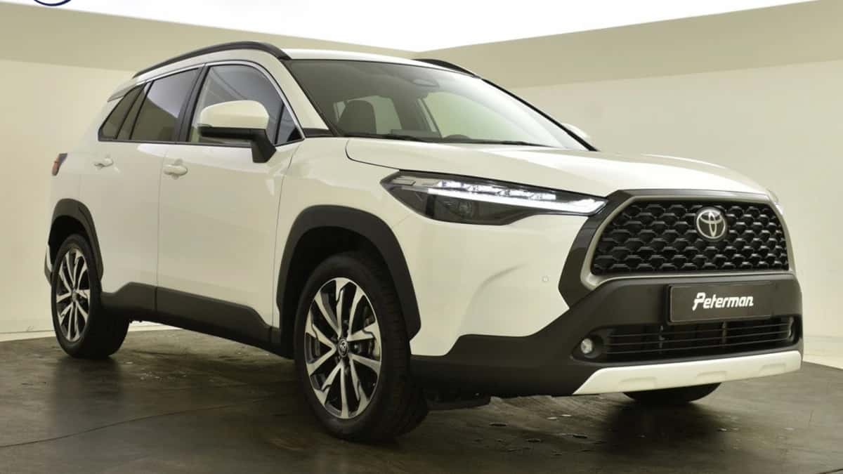 Toyota Corolla (2024) — foto 1
