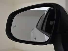 Toyota Corolla (2024) thumbnail 15