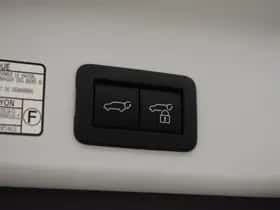Toyota Corolla (2024) thumbnail 16