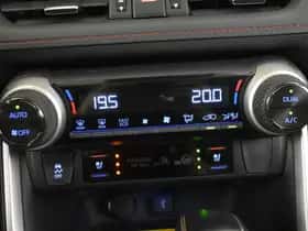 Toyota RAV4 (2021) thumbnail 14