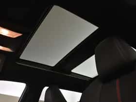 Toyota RAV4 (2021) thumbnail 15