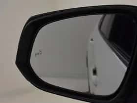 Toyota RAV4 (2021) thumbnail 18
