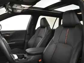 Toyota RAV4 (2021) thumbnail 21