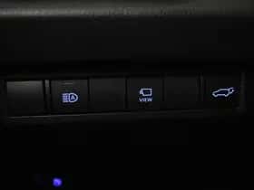 Toyota RAV4 (2021) thumbnail 38