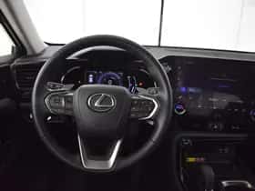 Lexus NX (2025) thumbnail 12