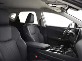 Lexus NX (2025) thumbnail 3