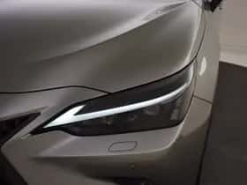 Lexus NX (2025) thumbnail 8