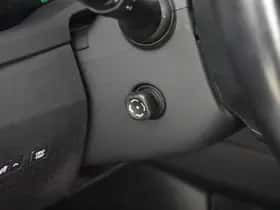Lexus RX (2016) thumbnail 15