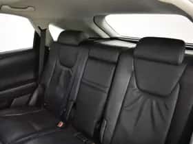 Lexus RX (2016) thumbnail 18