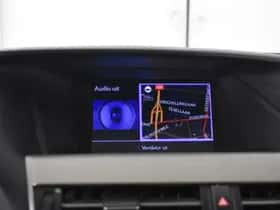 Lexus RX (2016) thumbnail 32