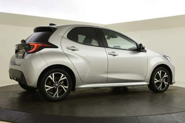 Toyota Yaris (2026) thumbnail 2