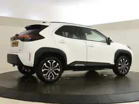 Toyota Yaris Cross (2025) thumbnail 2