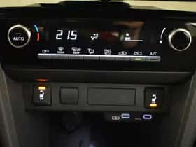 Toyota Yaris Cross (2025) thumbnail 19