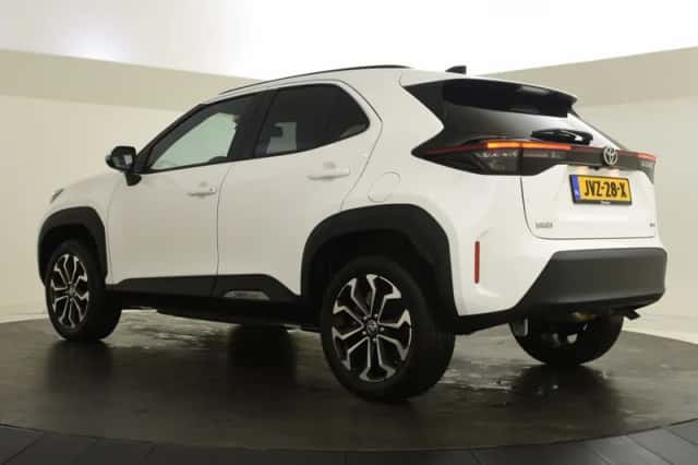 Toyota Yaris Cross (2025) thumbnail 6