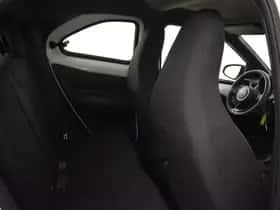 Toyota Aygo (2024) thumbnail 14