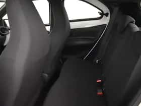 Toyota Aygo (2024) thumbnail 24