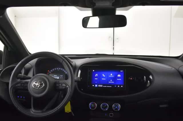 Toyota Aygo (2024) thumbnail 4