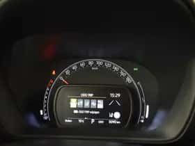 Toyota Aygo (2024) thumbnail 10