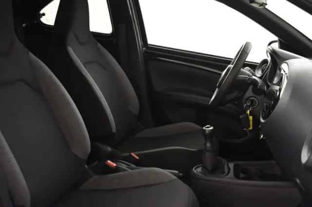 Toyota Aygo (2025) thumbnail 3