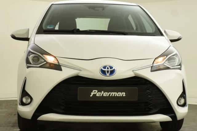 Toyota Yaris (2018) thumbnail 5
