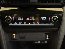 Toyota Yaris Cross (2025) thumbnail 21