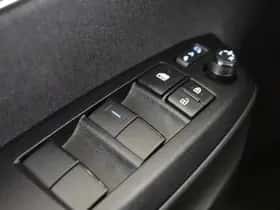 Toyota Yaris Cross (2025) thumbnail 24