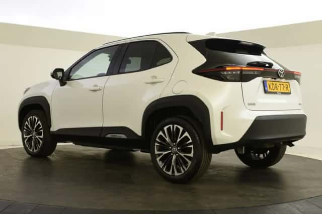 Toyota Yaris Cross (2025) thumbnail 6