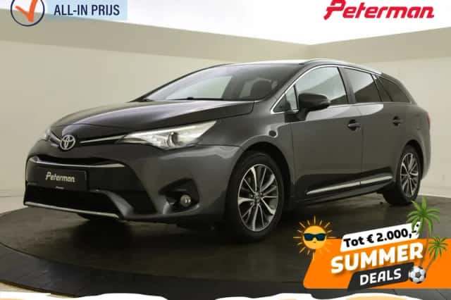 Toyota Avensis (2017) thumbnail 1