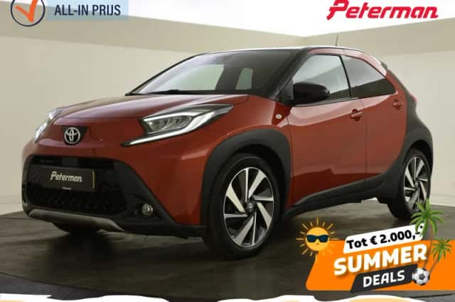 Toyota Aygo (2022) thumbnail 1